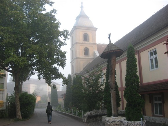 A katolikus templom Déván