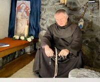 Bővebben: KIRE IS HALLGASSUNK…