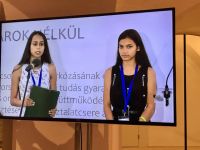 Bővebben: Anna és Denisza
