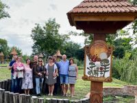 Bővebben: Házaspárok a Szerelem-ösvényen