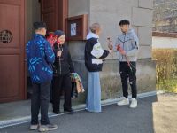 Bővebben: Isten áldásával!