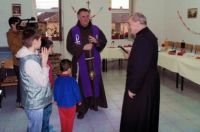 Bővebben: Böjte atya megáldotta a Temes megyei óteleki Szent Kereszt Gyermekotthont