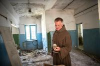Bővebben: Gyűjtsetek maradandó kincseket