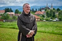 Bővebben: Böjte Csaba Csíksomlyón: „Járjunk a végére annak, ami véges!”