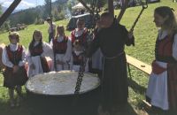 Bővebben: Puliszka fesztivál, Hidegségben