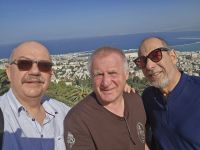 Bővebben: A Kármel-hegy lejtőiről