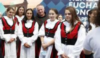 Bővebben: Nyolcszáz erdélyi fiatal érkezett zarándokvonattal Budapestre, a pápai misére Böjte Csabával