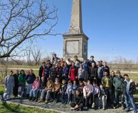 Bővebben: Így épül, szépül a Piski hősök emlékparkja. 