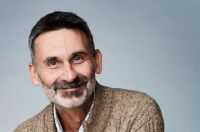 Bővebben: Csak úgy pusztán legyünk jóemberek