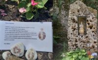 Bővebben: Bódi Mária Magdolna utazókavicsok a Koloska völgyi Kis Jézus szobornál