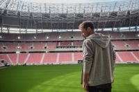 Bővebben: Minden időmet Istennel töltöm – Pintér Béla a Vasárnapnak