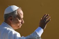 Bővebben: Törökországba és Libanonba vezet XIV. Leó pápa első apostoli útja az év utolsó hónapjaiban