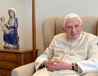 Bővebben: XVI. Benedek emeritus pápa 94 éves