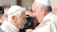 Bővebben: Az igazi szabadság: függés Istentől – Ferenc pápa előszava XVI. Benedek könyvéhez