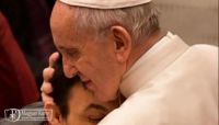 Bővebben: „Miért hagyott el az édesanyám?” – Ferenc pápa elhagyott gyerekek kérdéseire válaszolt