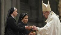 Bővebben: A pápa homíliája Gyertyaszentelő Boldogasszony ünnepén