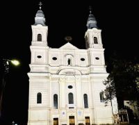 Bővebben: Szerencsésen megérkeztünk Csíksomlyóra....