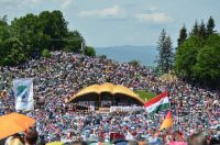 Bővebben: Oltalmad alá futunk