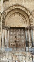 Bővebben: Bezárták a Szent Sír-bazilikát – Az egyházak tiltakoztak a jeruzsálemi városvezetés döntései ellen