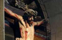 Bővebben: Isten csaholó kutyái!