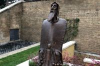 Bővebben: Nareki Szent Gergely apát és egyháztanító