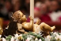 Bővebben: Jézus azért született, hogy elmondja velünk van, szeret és keres minket