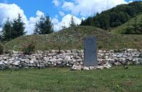 Bővebben: Iochom Zsolt: A Mária-kertben