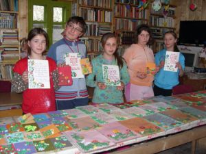 b_300_300_16777215_00_images_stories_Roviden_kezimunkagy.jpg