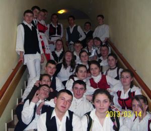 b_300_300_16777215_00_images_stories_Roviden_kolegistak.jpg