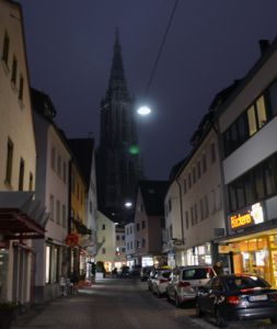 b_300_300_16777215_00_images_stories_Roviden_torony.jpg