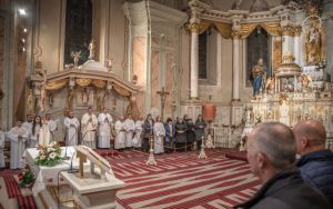 b_300_300_16777215_00_images_stories_Szent_Kozosegek_475543322_1031757895659940_908103298573886910_n.jpg