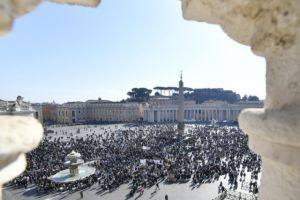 b_300_300_16777215_00_images_stories_Szent_Szent_helyek_PapaFerenec220206.jpg