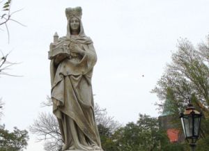 b_300_300_16777215_00_images_stories_Szent_Szentek_SztHedvegszobor.jpg