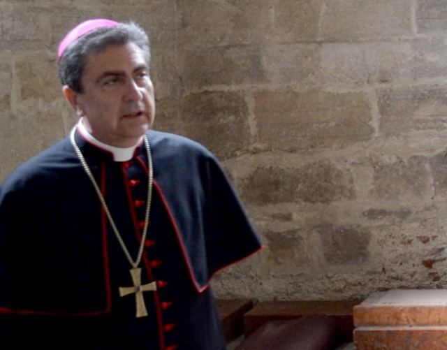 Miguel Maury Buendía nuncius Ferenc pápa romániai látogatásáról